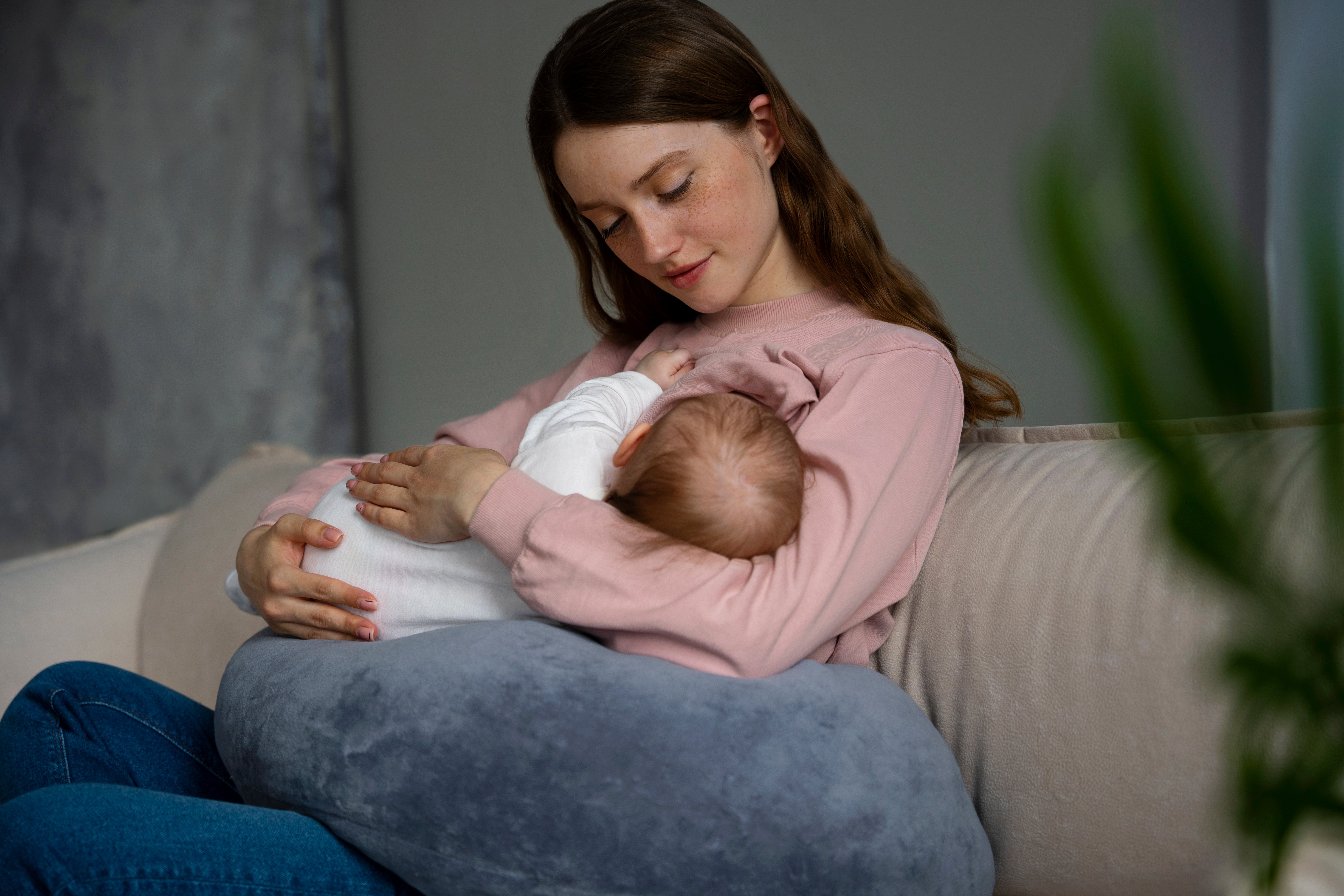 Foremilk and Hindmilk: Exploring Their Differences and Role in Breastfeeding